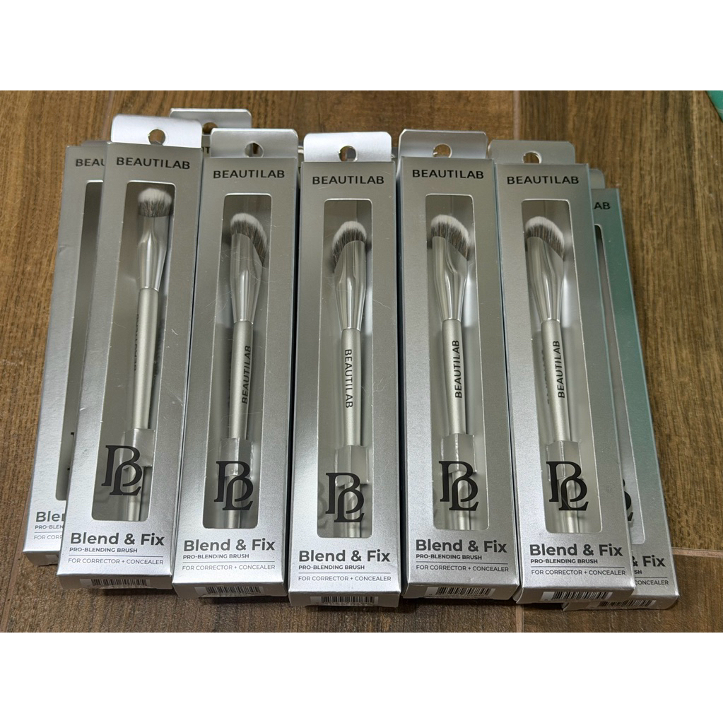 พร้อมส่ง แปรง คอนซีลเลอร์ ของ BEAUTILAB