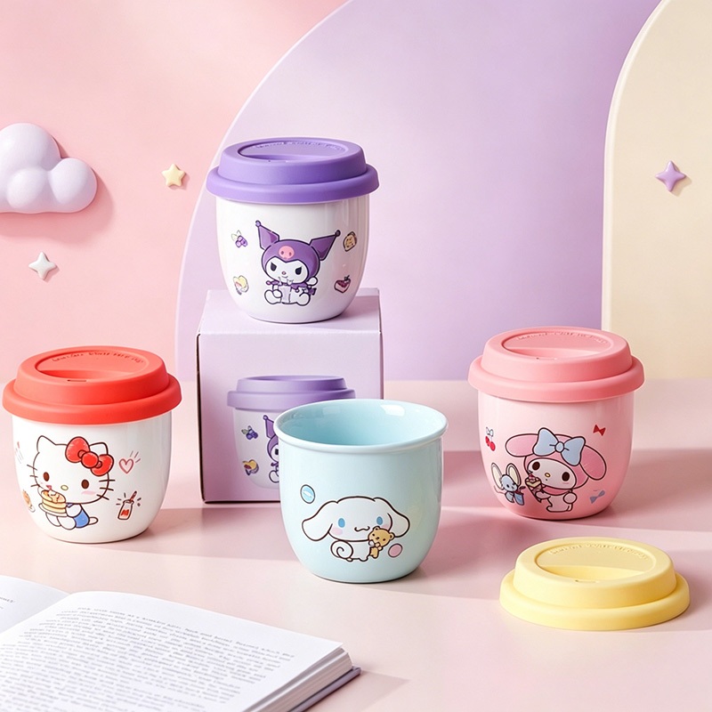 【ของแท้】Sanrio ซานริโอ แก้วกาแฟมีฝา แก้วกาแฟ 300ml น่ารัก กล่องสวยงาม ของขวัญวันหยุด ใช้ทุกวัน ส่งฟร