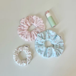pepperoni | Floral Scrunchie | ยางรัดผม ยางมัดผม ลายดอกไม้