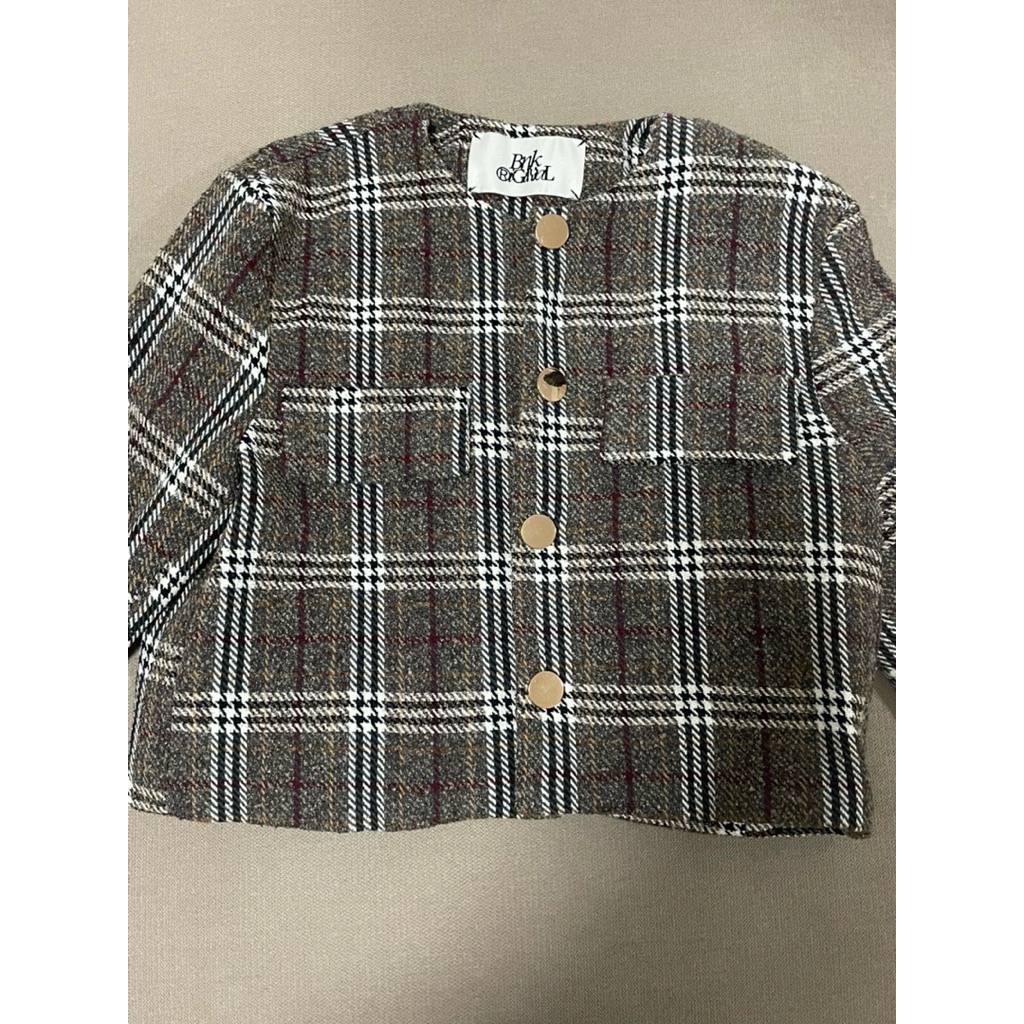 ส่งต่อ BNK MILAN TWEED JACKET เสื้อคลุมผ้าทวีต สี limited