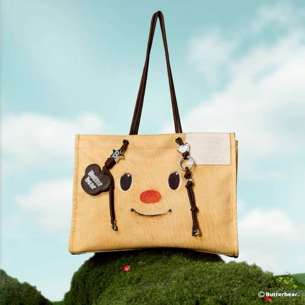 พร้อมส่ง✨กระเป๋าคัดดลี่แคมเปอร์ (Cuddly Camper)🏕️🧳พร้อมถุงกระดาษน้องเนยใบใหญ่