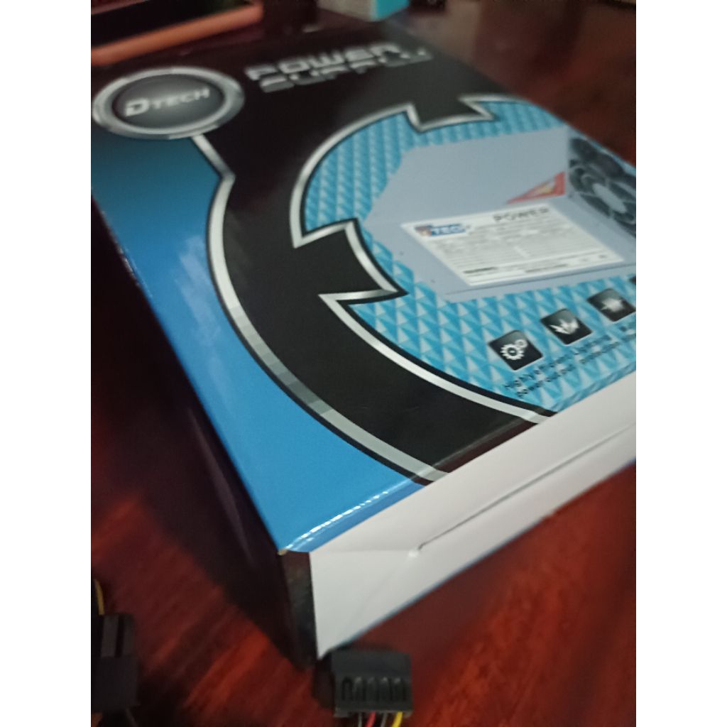 มือสองเกรด A DTECH PW032A (EB-550) — PSU 550W, ราง 12V 20A, รองรับไฟเข้า 115/230V 50/60Hz เหมาะงานทั