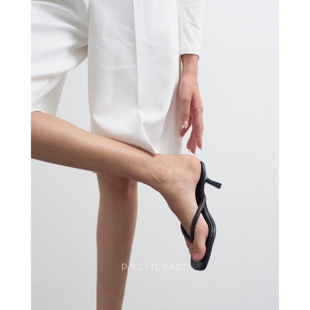 𝗣𝗔𝗟𝗘𝗧𝗧𝗘 𝗣𝗔𝗜𝗥𝗦 | 𝗞𝗜𝗧𝗧𝗘𝗡-𝗛𝗘𝗘𝗟 𝗦𝗔𝗡𝗗𝗔𝗟𝗦 𝟮𝟭𝟴𝟭-𝟯 **ตรงไซซ์ปกติ รองเท้าแตะ หน้าเท้ากว้าง สายนิ่ม