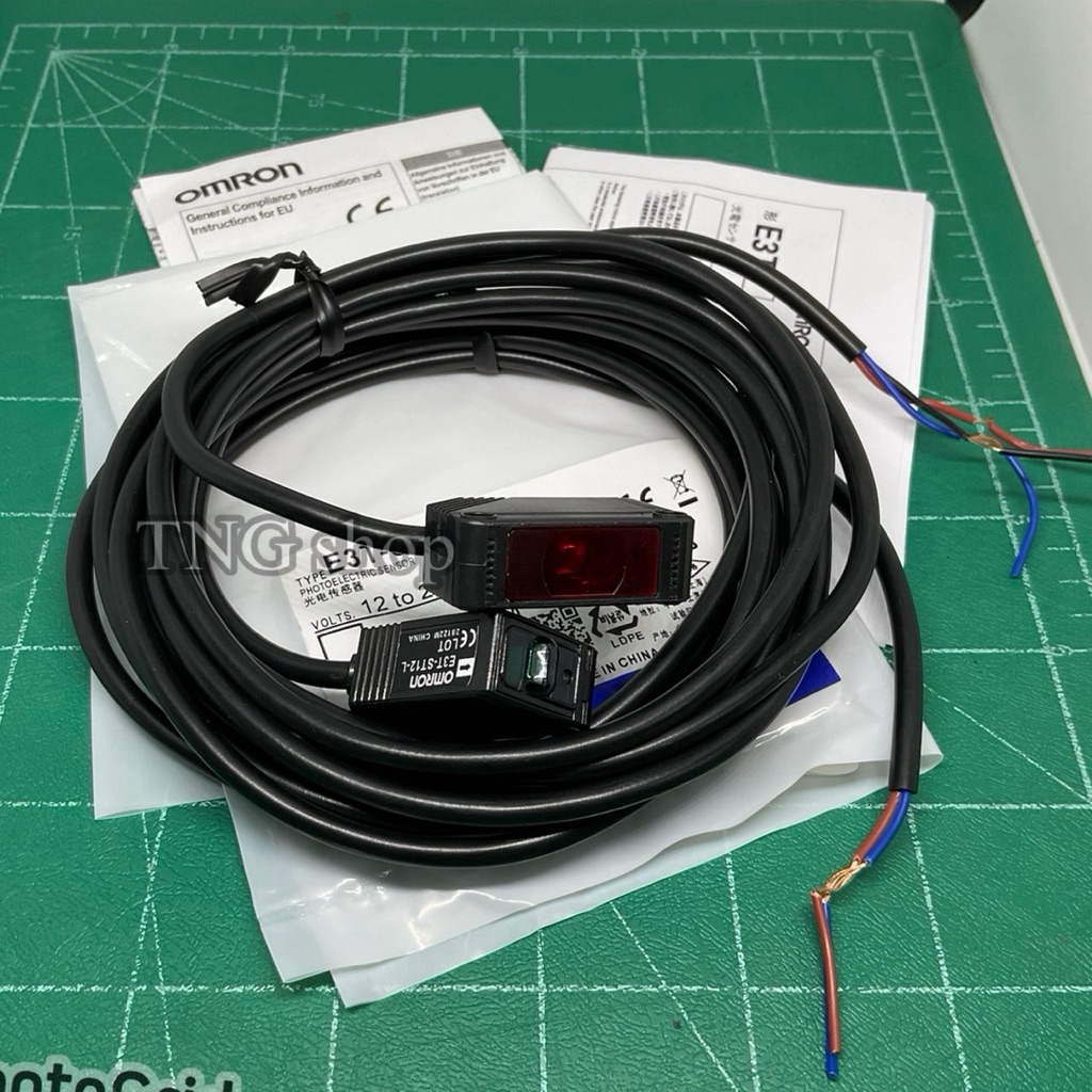 E3T-ST12-L E3T-ST12-D OMRON Photoelectric Sensor เซ็นเซอร์ โฟโตอิเลคทริค  ของใหม่
