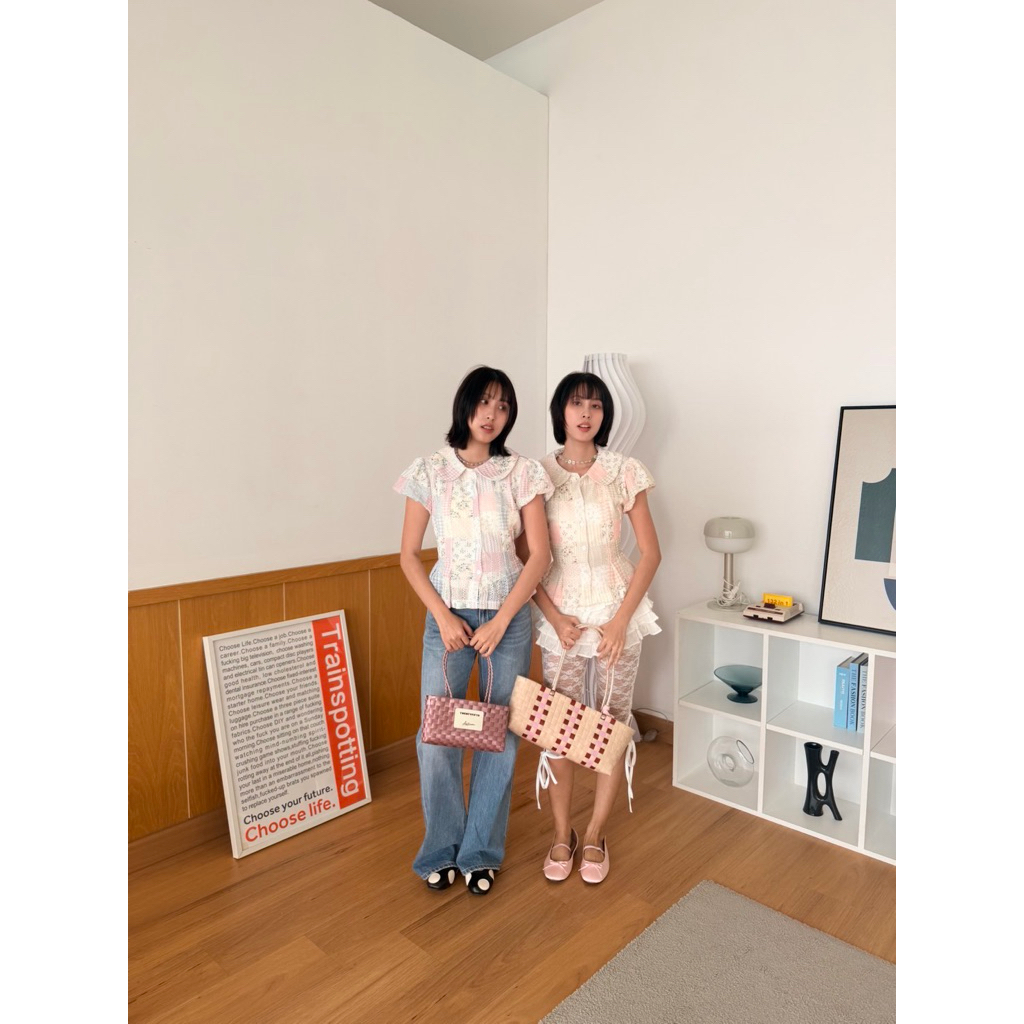 jellybutter - picnic blouse เสื้อคอบัวผ้าโครเช