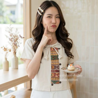 เสื้อผ้าฝ้าย คอกลมผูกโบว์ ผู้หญิง งานโบว์ทิวลิป แต่งเทปผ้าทอ ผ้านิ่ม ใส่สบาย ดีไซน์น่ารัก