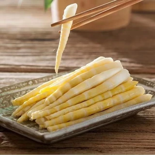 เซ็ท 10 ห่อ หน่อไม้ปรุงรส รสเผ็ดเปรี้ยว ความเผ็ดตัดกับความเปรี้ยวอย่างลงตัว (ขนาด 52 กรัม/ห่อ)