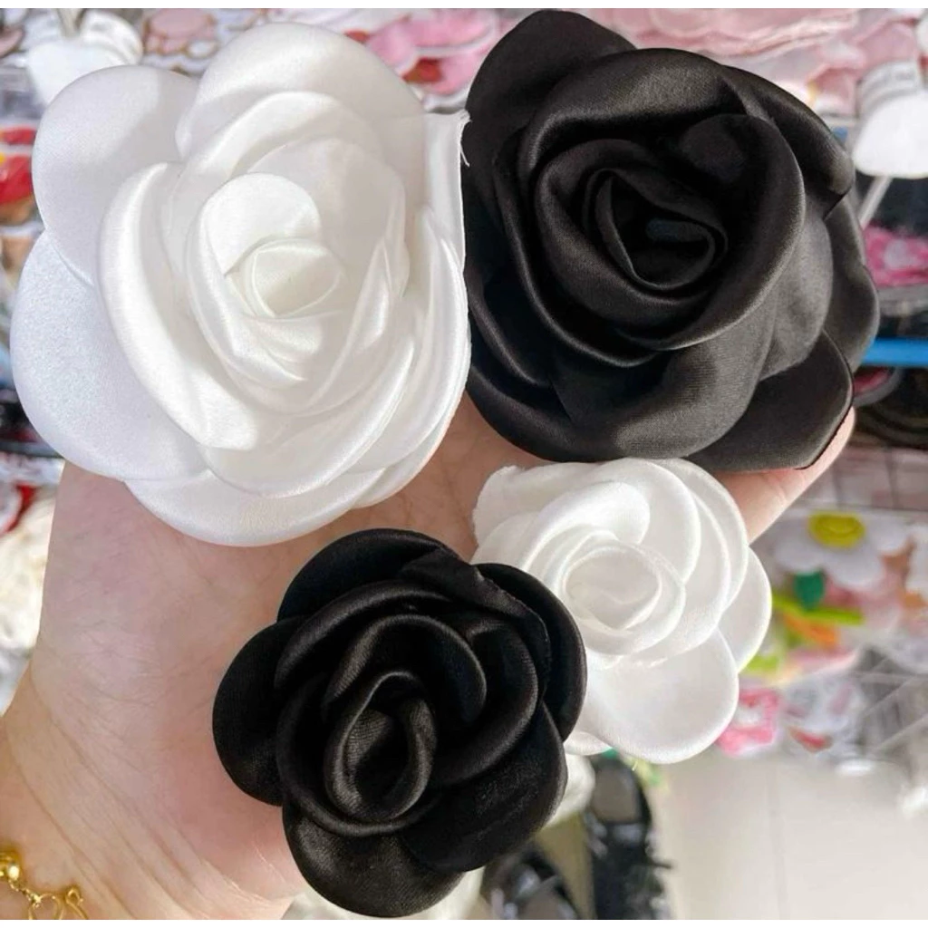 เข็มกลัดดอกคามิเลีย (ใหญ่12cm)(เล็ก5cm)