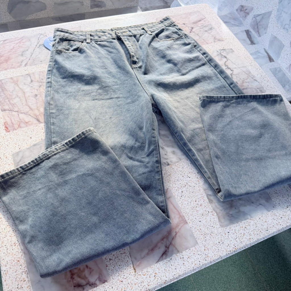 *For Men*Like new(ส่งต่อ) - Belin Starกางเกงยีนส์ขากระบอกใหญ่ เอวสูง สีบลูยีนส์ฟอกสนิมอ่อนๆทรงสวย