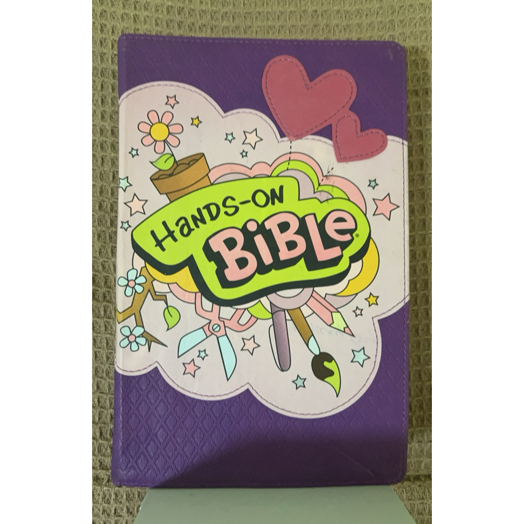 Hands-On Bible: พระคัมภีร์ฉบับ New Living Translation (NLT) มือสอง
