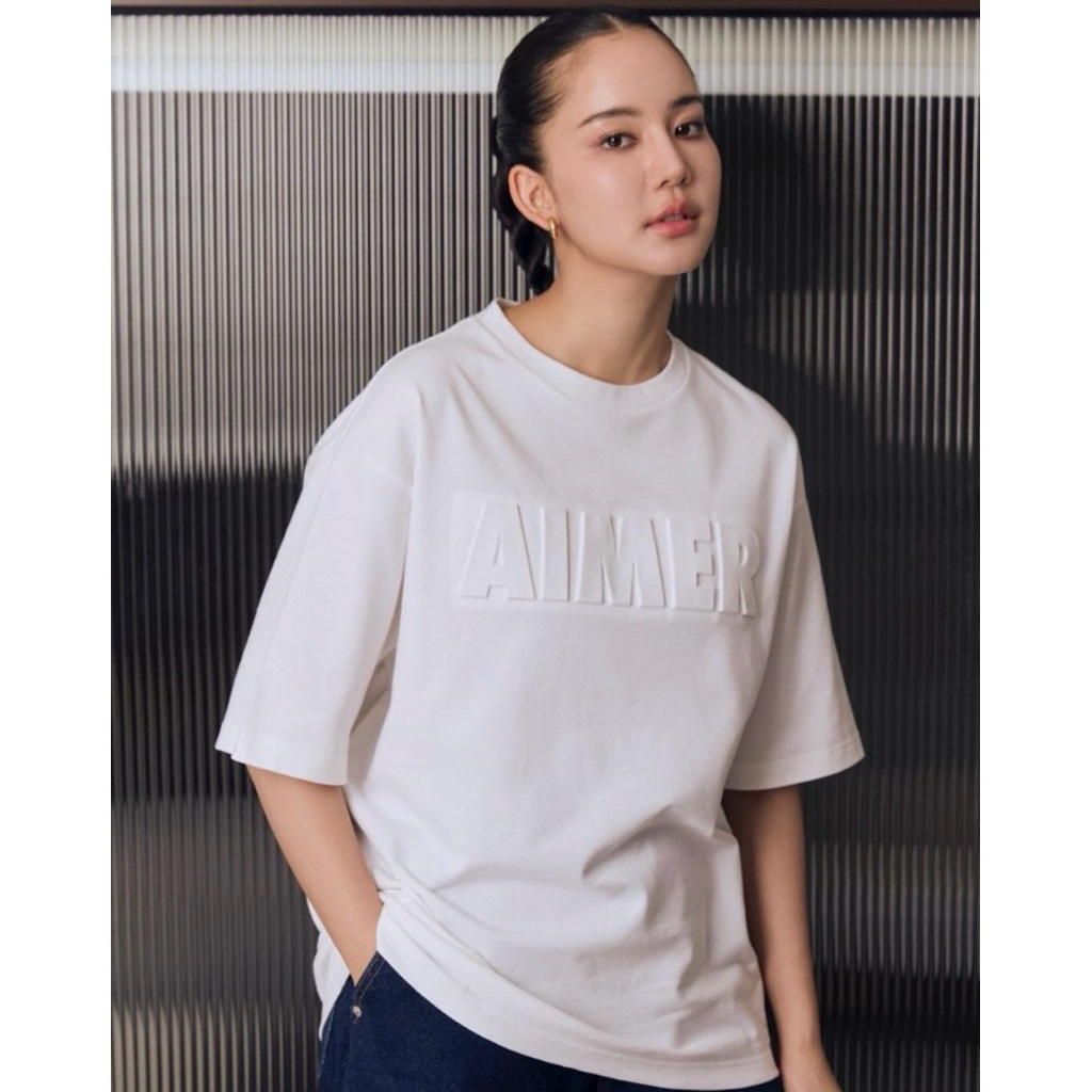Aimer T-Shirt | Aimerwomen Amrdesaison amr rallymovement sarin salisa maison keeps mitr kanni endles
