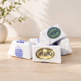 Hygro Tonic Block อุดมไปด้วยแร่ธาตุ สำหรับนกปากขอ (1 ก้อน)