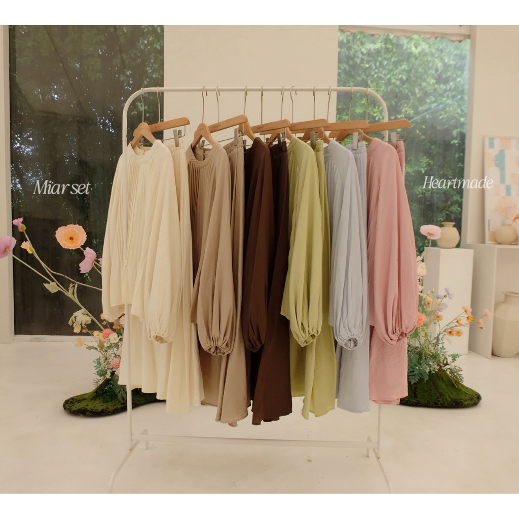 Heartmade-Miar set02🧺(ชุดเซทเสื้อ+กระโปรงดีเทลจีบหน้าซับในทั้งตัว)