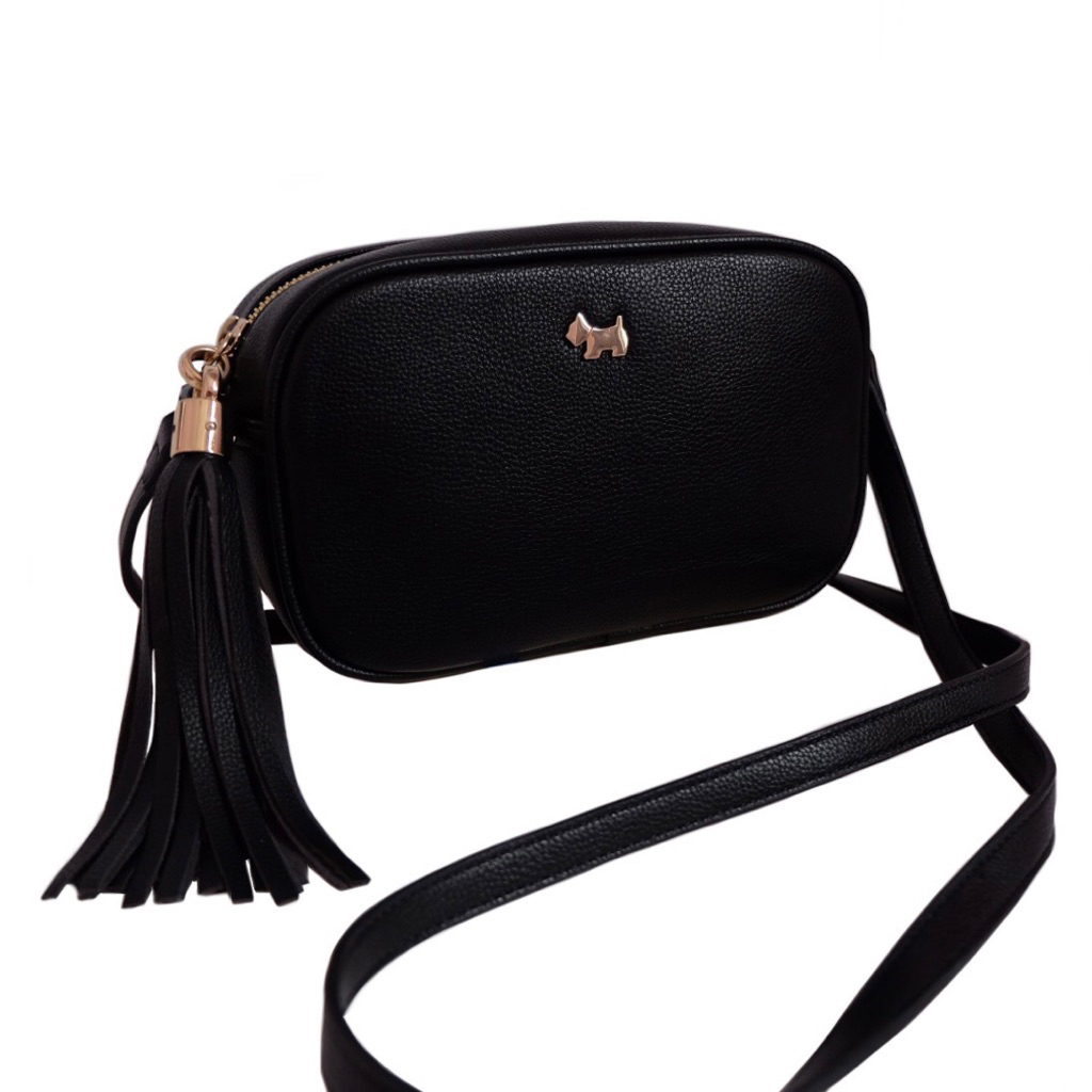 [กระเป๋ามือสอง] 🖤 AGATHA PARIS 🖤 ของแท้! หนังสังเคราะห์ ใบเล็ก! Crossbody! 8นิ้ว สีดำ กระเป๋าสภาพดี 