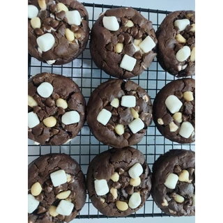 Rocky Road Cookies. ชิ้นละ 75 กรัม