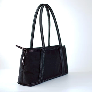 Malabaru 'Lola' Bag กระเป๋าสะพายผ้าไนลอน