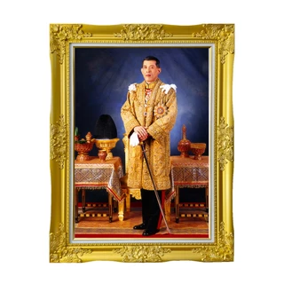 กรอบรูปหลุยส์ สีทอง พร้อมพระฉายาลักษณ์พระพันปี พระองค์อื่นๆทุกพระองค์ หรือรูปตามลูกค้าต้องการสั่งทำครับ