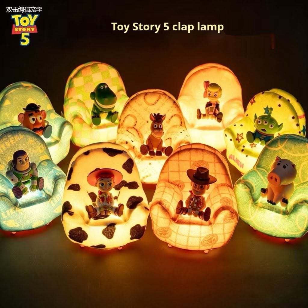 [จุ่ม] DISNEY PIXAR Toy Story 5 Pickup Party Plush Fur-Covered Sofa Lamp เปิดไฟได้💡 ใหม่จาก Toy Stor