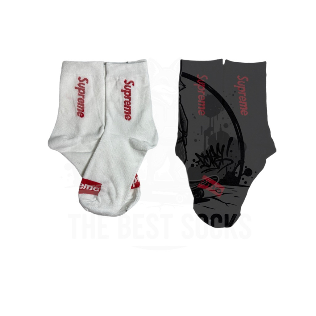 ถุงเท้าสตรีท Supreme ขาว-ดำ FREE SIZE