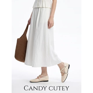 Candy Cutey รองเท้าแมรี่เจน ดีไซน์สุดมินิมอล ด้วยทรงหัวตัดที่ช่วยให้เท้าดูเรียวยาว เพิ่มดีเทลความน่ารักด้วยสายรัดข้อเ