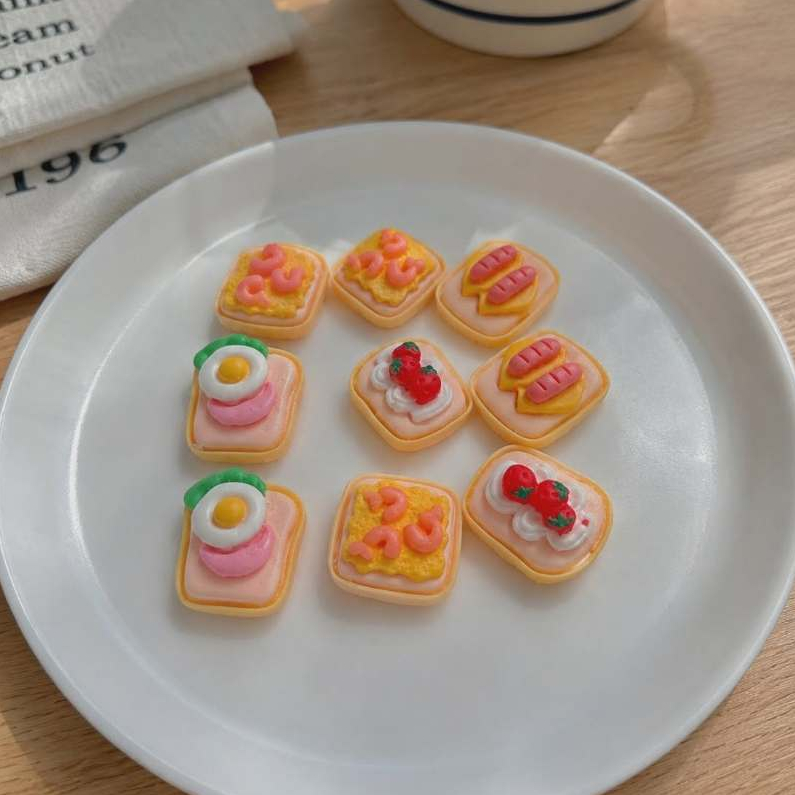 J734B ขนมปังแซนวิส ฮอทดอก ของจิ๋วของเล่นแพ็คละ 10 ชิ้น