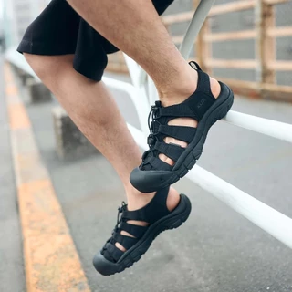 Keen รองเท้าผู้ชาย รุ่น Men's NEWPORT H2 (TRIPLE BLACK)