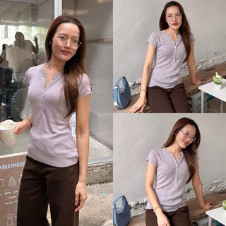 Apparel story - Lune Knit Top (ลูน) เสื้อไหมพรมทอบางดีเทลคอกระดุม
