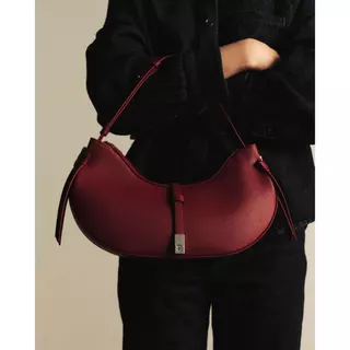 STUDIO UNKNOWN - Sandar Shoulder Bag (4 colors) กระเป๋าหนัง Microfiber ปรับความยาวของสายได้