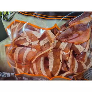 1282 Chicken Bacon / ขนมสุนัข ขนมหมา ชิคเก้นเบคอน บาร์บีคิว ขนมสำหรับสุนัขกลิ่นบาร์บีคิว 120 กรัม ***1แถม1 138บาท