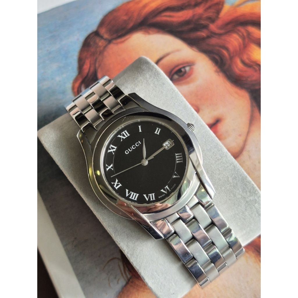 Gucci 5500m แท้ 💯 🇮🇹 นาฬิกากุชชี่มือสอง บอยไซส์ หน้าปัดดำ ข้อมือ 18 cm สภาพสวย