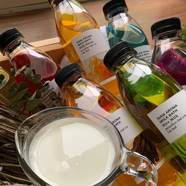 น้ำนมออยอาบน้ำหรือแช่ตัวในอ่างอาบน้ำ Milk Bath 500ml Siam Aroma สยาม อโรมา