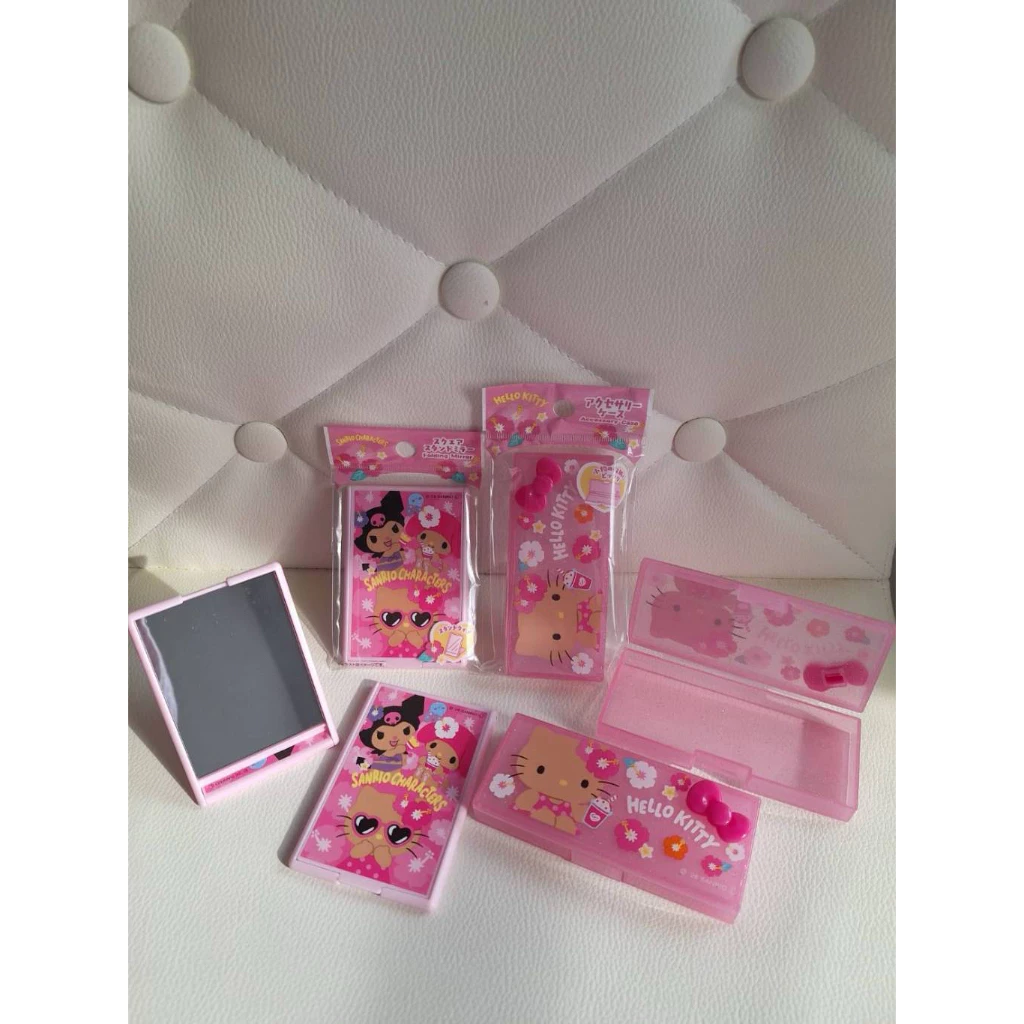 Sanrio Mirror กระจกพกพาแบบตั้งได้ คอลSummer2026 ของแท้นำเข้าจากญี่ปุ่น พร้อมส่งจากไทย