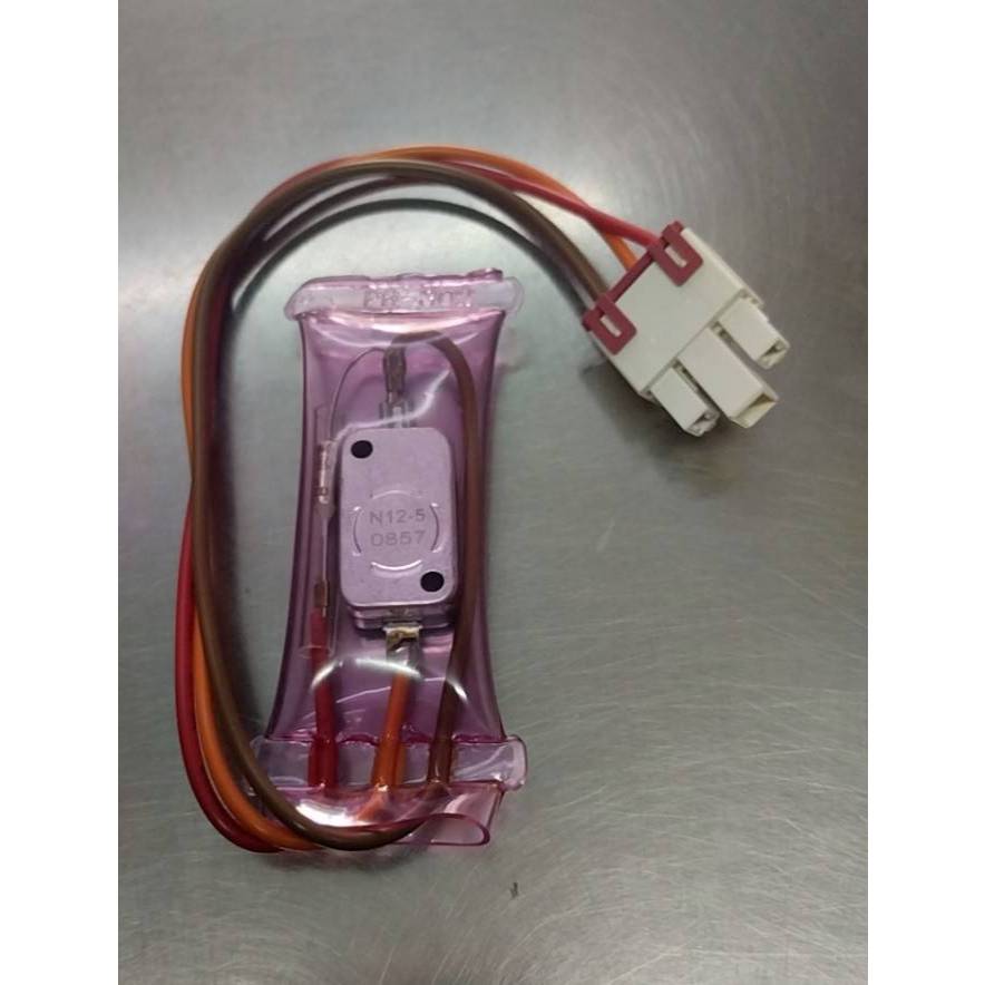 0001530 ไบเมนทอลตู้เย็น+เทอร์โมฟิวส์ 72 c ไบเมนทอล 3 สาย ใช้กับตู้เย็น LG/SAMSUNG เเละยี่ห้อทั่วไป