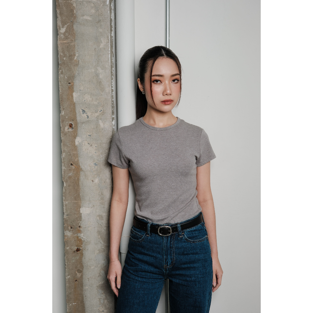 Rio Fitted Tee Basicselected SS25 เสื้อยืดเนื้อดี พอดีตัว