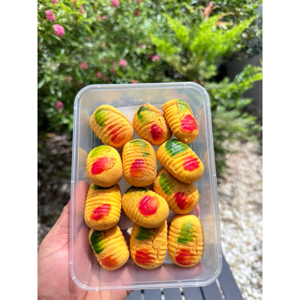 ชีสทาร์ตใส้สัปปะรด เนื้อเนียนนุ่มละมุน (150 กรัม)