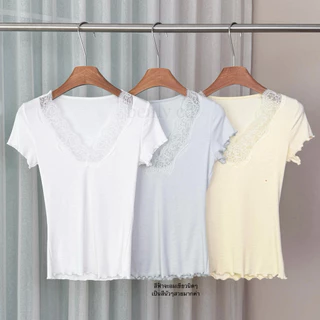 **พร้อมส่ง SML**BY0526 เสื้อแขนสั้นคอวีผ้าบางแต่งลูกไม้ ผ้าร่องนิ่มใส่สบาย benly co