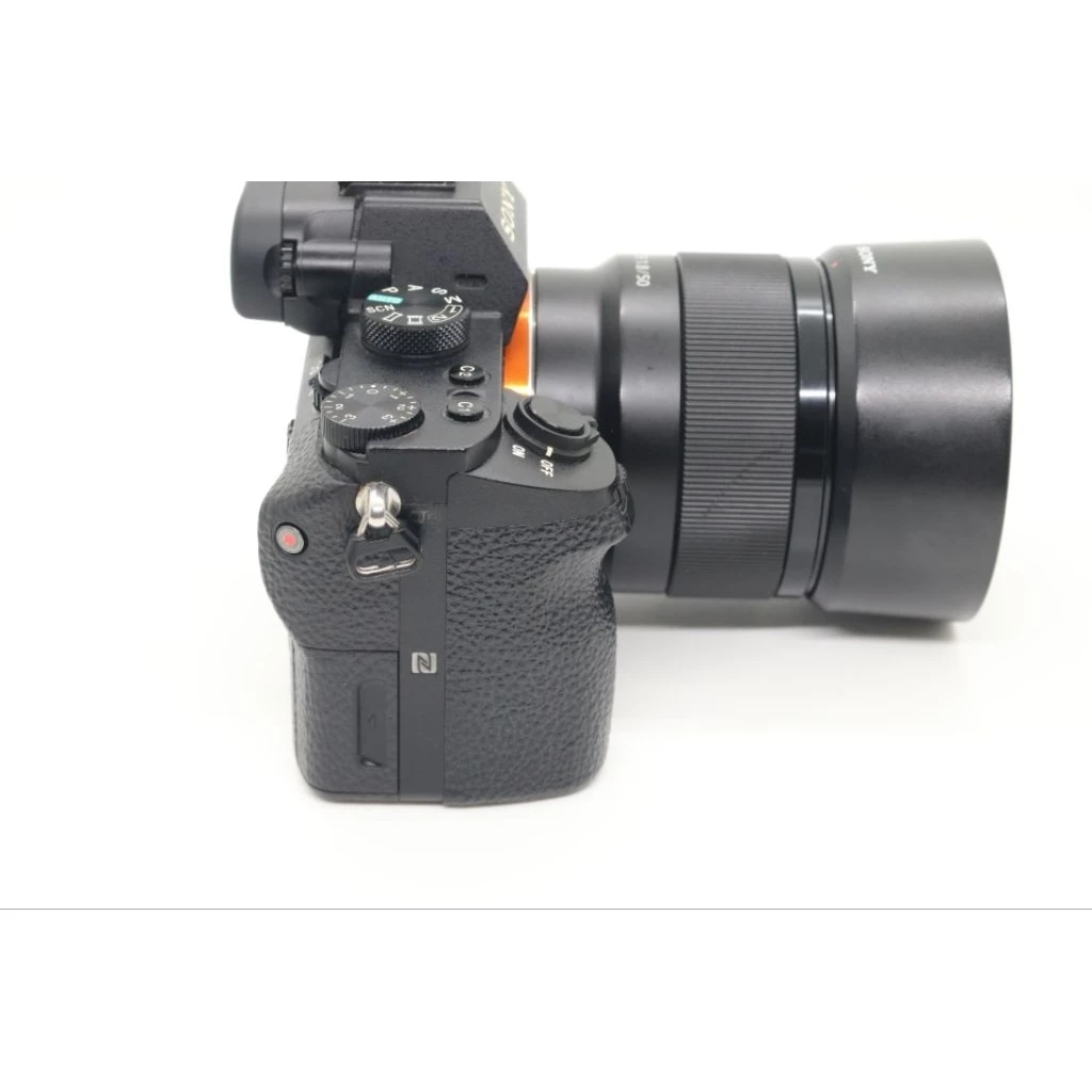 Sony A7 Mark II พร้อมเลนส์Fix 50 mm F 1.8 thumbnail 8