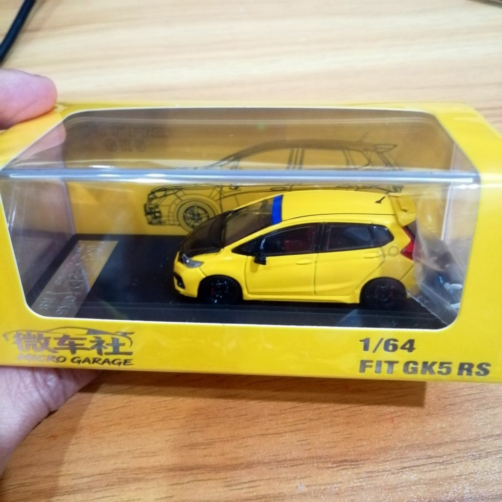 1/64 Micro​ Garage​ Honda​ Fit​ GK5