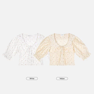 Paloy - PL2539 Posy Top เสื้อแขนตุ๊กตาพิมพ์ลายดอกไม้ Paloy ดีเทลคอปกลูกไม้