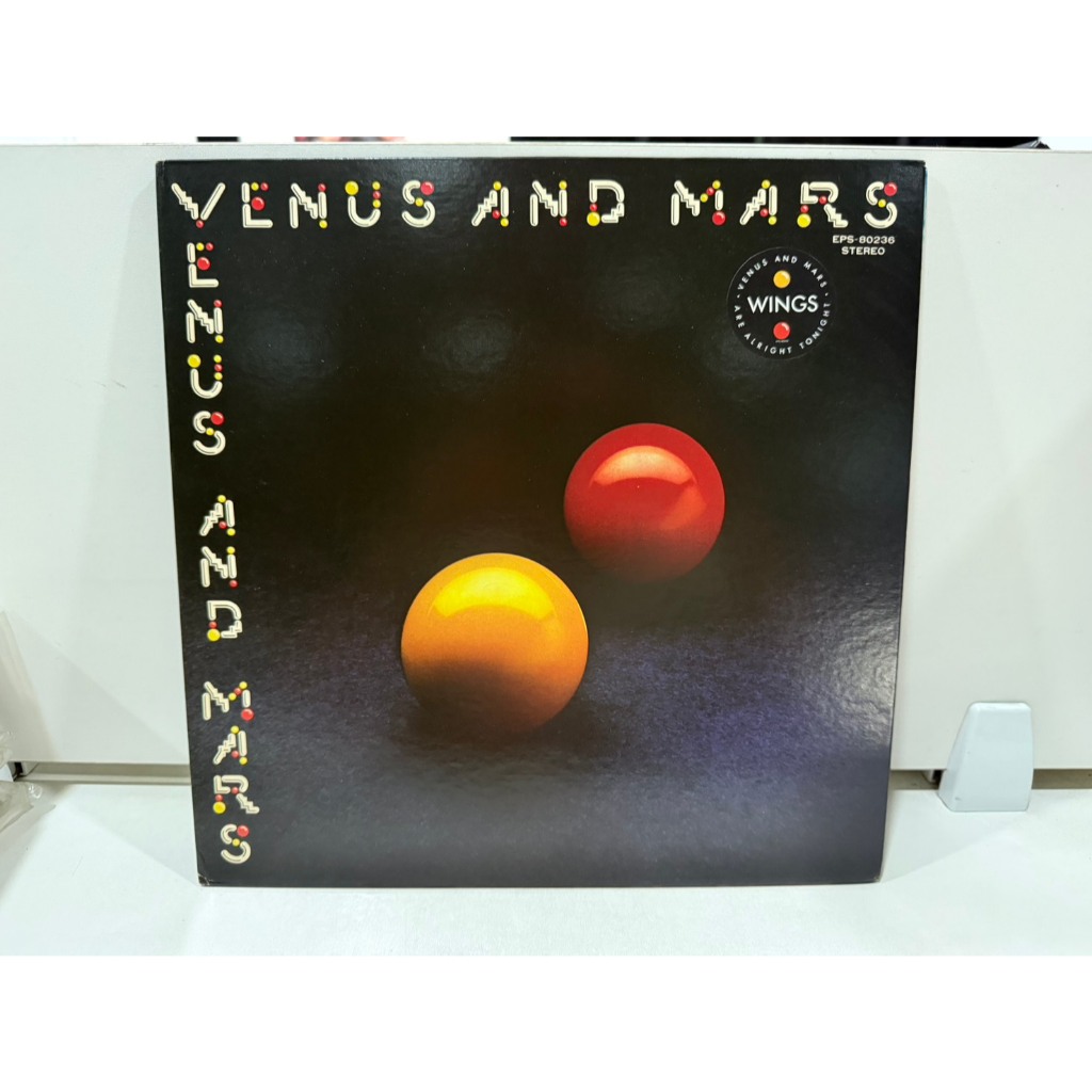 1LP Vinyl Records แผ่นเสียงไวนิล Wings - Venus And Mars - Vinyl Record - 1975 - Tested  (H8D8)
