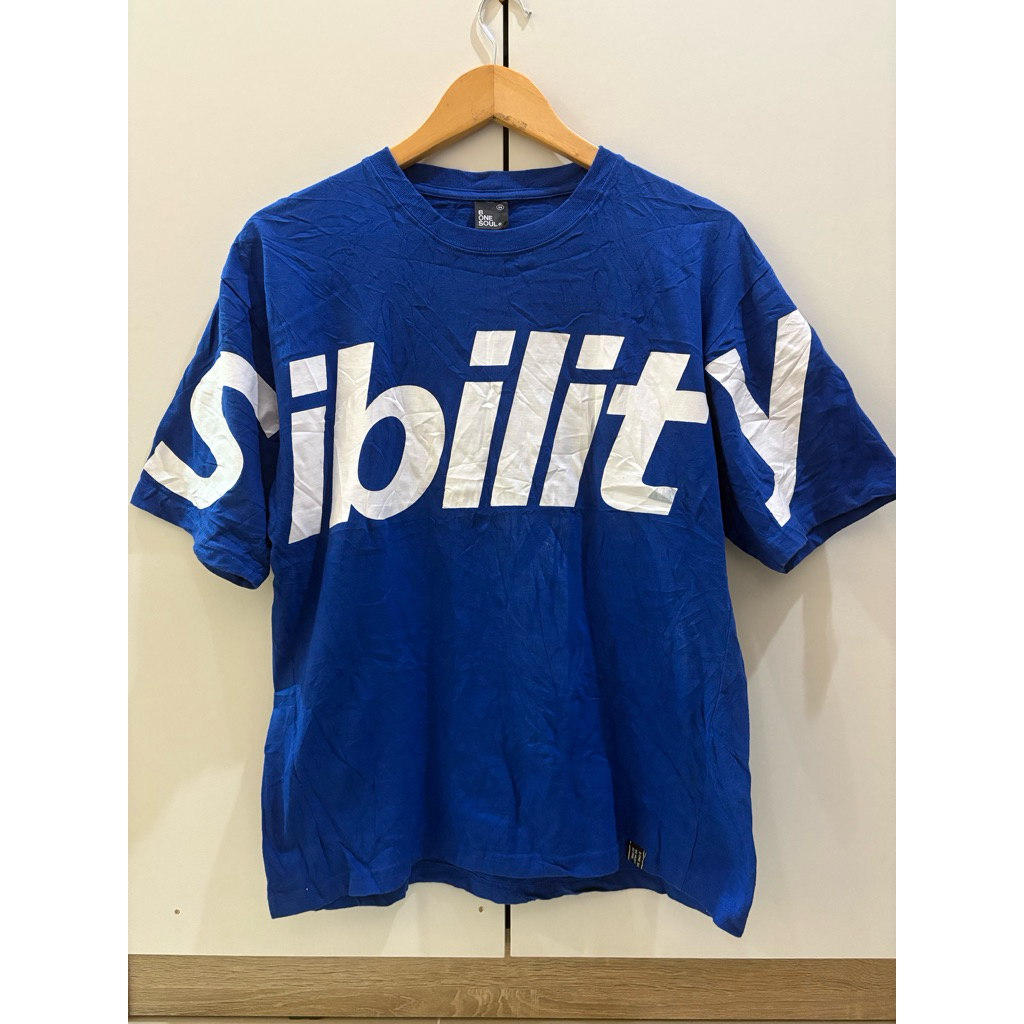 เสื้อยืดมือสอง 【B ONE SOUL】SIZE19/26