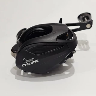 รอก WOLF CYCLONE 8 ลูกปืน เบรกคาร์บอน คลิ๊กเสียงปลาลาก