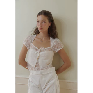 GISSY LACE WHITE TOP เสื้อลูกไม้