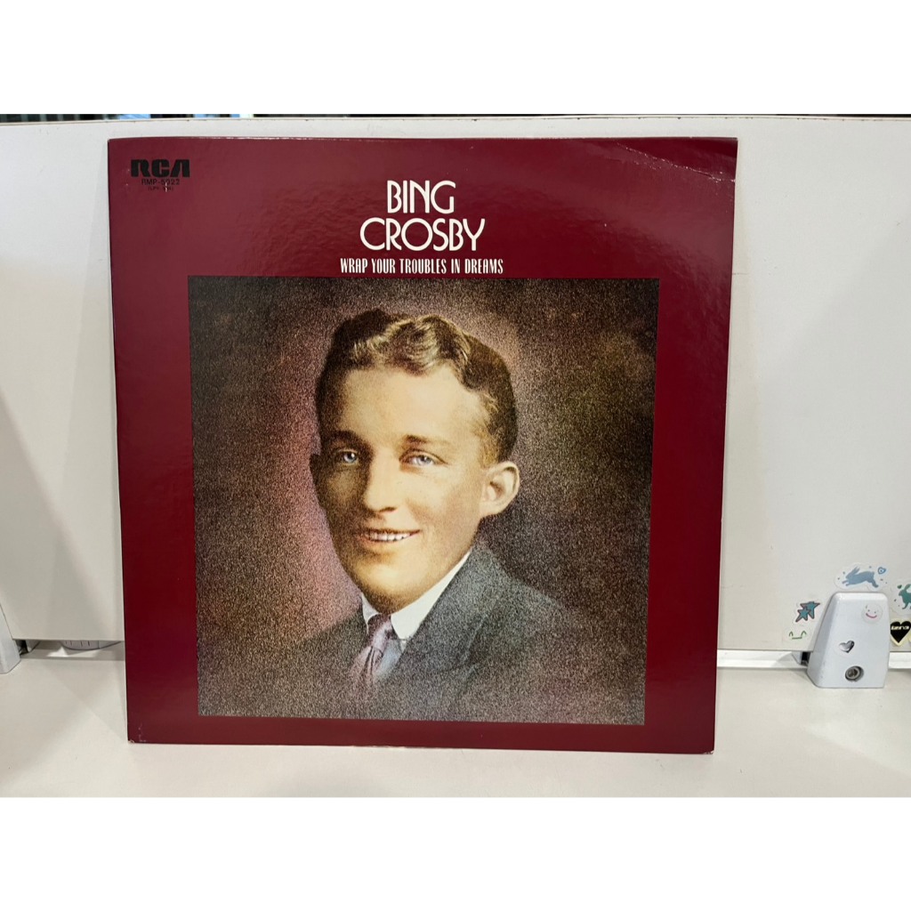 1LP Vinyl Records แผ่นเสียงไวนิล  BING CROSBY WRAP YOUR TROUBLES IN DREAMS  (H11A3)
