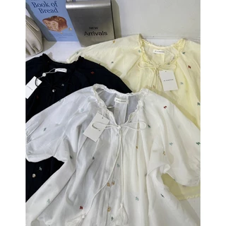 M2256 เสื้อเบลาส์ปักลายน่ารัก มินิมอลสุดๆ! งานน่ารักใส่สบาย ทรงคอผูกเชือกพู่ chic ชิค