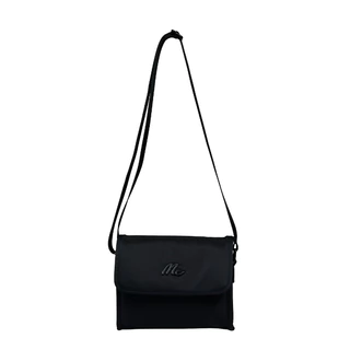 Mc JEANS (แม็คยีนส์) กระเป๋าสะพายข้าง Unisex กระเป๋าผ้าไนล่อน Crossbody Bag มีให้เลือก 2 สี M02Z147