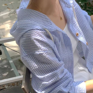 เสื้อผู้หญิงสไตล์เกาหลี ลายทาง แขนยาว ทรงสั้น เสื้อเชิ้ตฮู้ดดี้ เสื้อมีฮู้ด ทรงหลวม