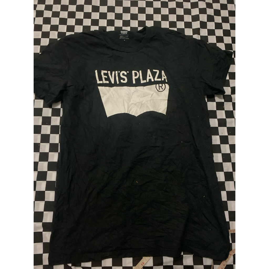 เสื้อ Levi’s มือสองของแท้ ไซส์s