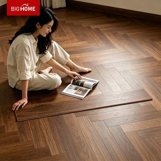Bighome วอลเปเปอร์ปูพื้น PVC ลายไม้ หนา 2.0 มม. 36 แผ่น กันน้ำกันลื่น ติดตั้งง่าย