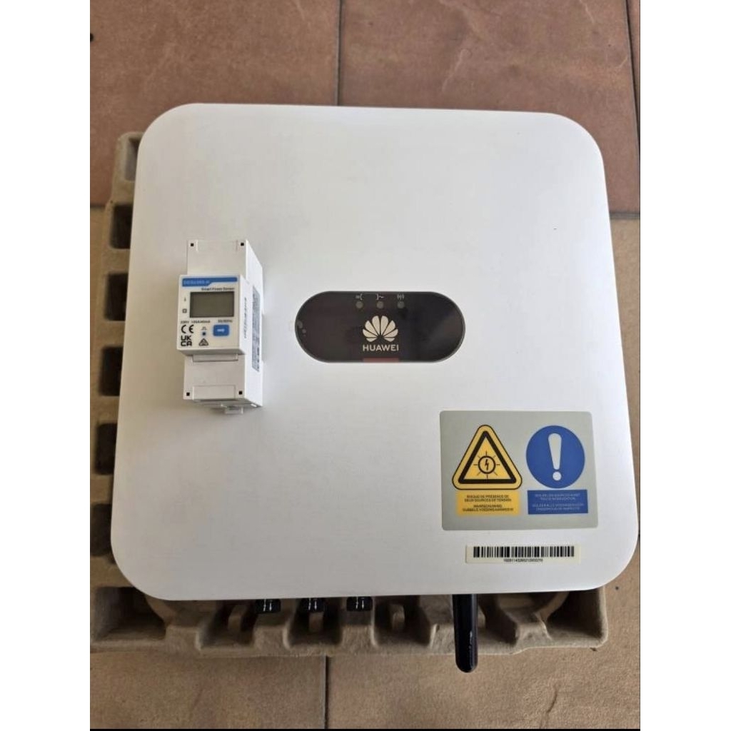 huawei inverter 5kw พร้อม smart meter 1P  เหลือประกัน 6 ปี